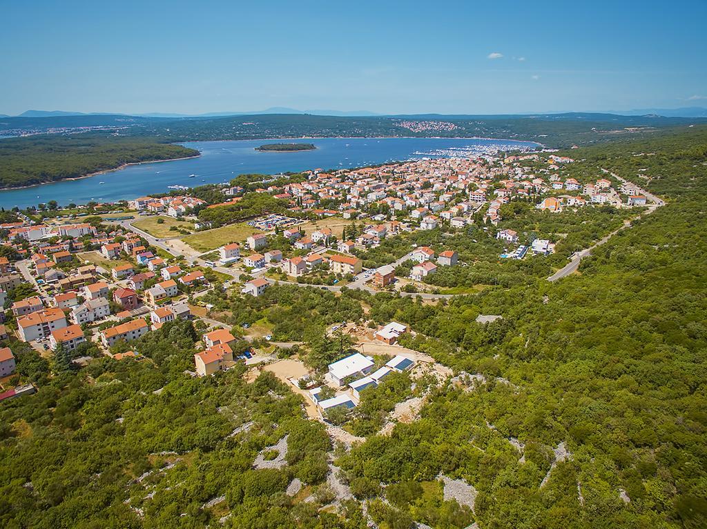 Mobile Homes And Apartments St,Denis Punat Esterno foto